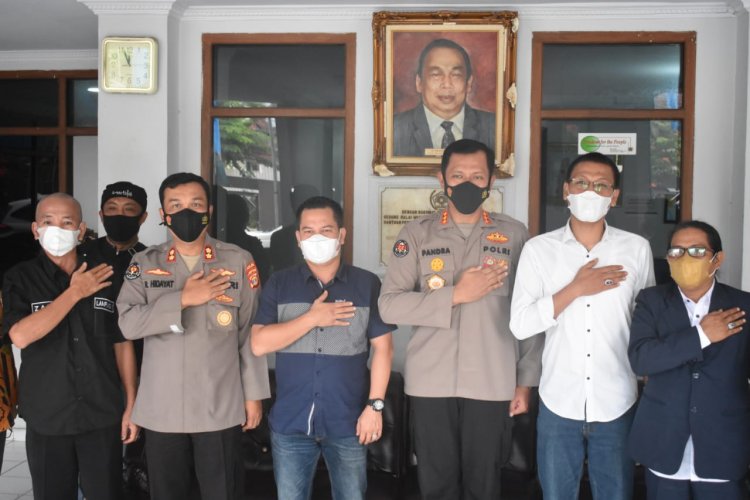 Kunjungi Kantor PWI Lampung, Kabid Humas Paparkan Rencana Kunjungan Kapolri