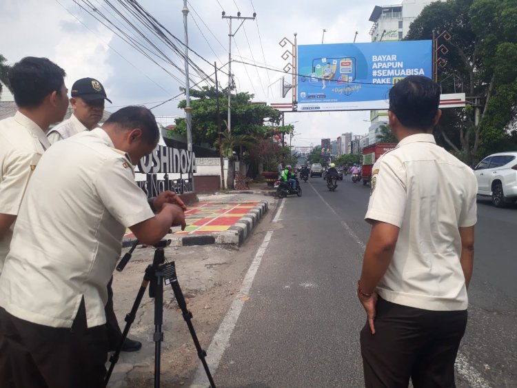 Pemkot Bandarlampung akan Pasang 100 RFID di Reklame yang Bandel