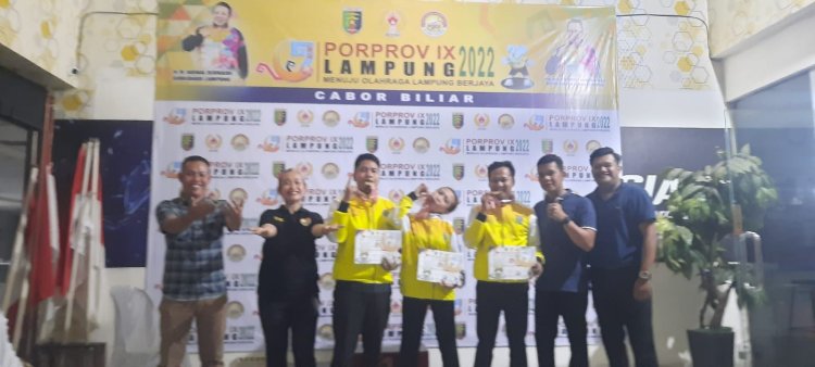 Porprov IX Atlit Billiard Lamteng Rahmat dan Septa Raih Emas Double Bola 9