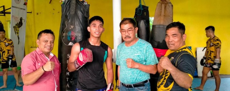 Jelang Pra-PON 2023,  Amalsyah Tarmizi Semangati Atlet  Muaythai