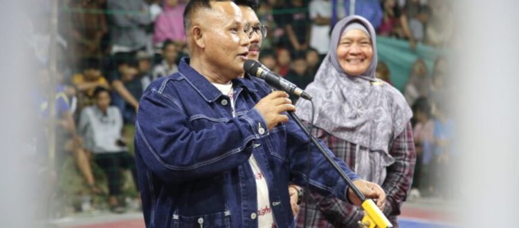 Bupati Nanang Ermanto Hadiri Penutupan Tournamen Volly Camat Cup 2023 di Palas