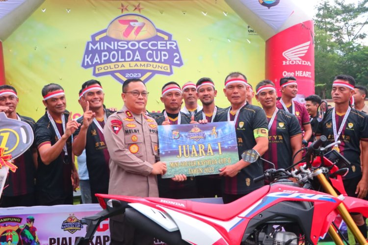 Tim Brimob Polda Lampung Taklukan Juara Bertahan di Kejuaraan Mini Soccer Kapolda II Tahun 2023