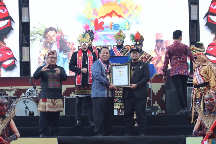 Karnaval Budaya Topeng Digelar, Gubernur Arinal Dorong Pembangunan Pariwisata dan Angkat Budaya Lampung