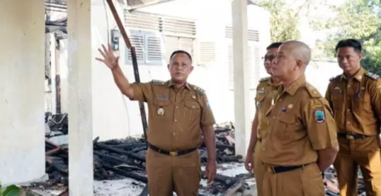 Paska Terbakar, Bupati Lampung Selatan Tinjau Rumah Dinas Camat Penengahan