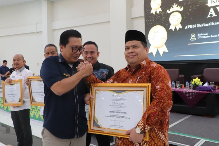 UIN Raden Intan Lampung Raih Penghargaan Satker Terbaik Kesiapan Implementasi Digitalisasi KIP Mahasiswa