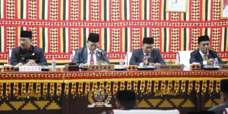 Sekda Thamrin Hadiri Rapat Paripurna Peresmian Pengangkatan PAW Anggota DPRD Lampung Selatan