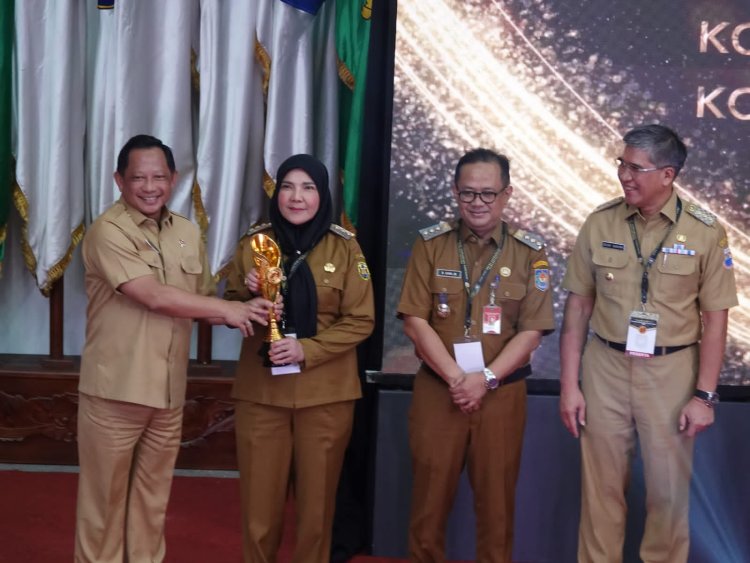 Bandar Lampung Raih Penghargaan IGA 2023 Kategori Kota Terinovatif dari Kemendagri