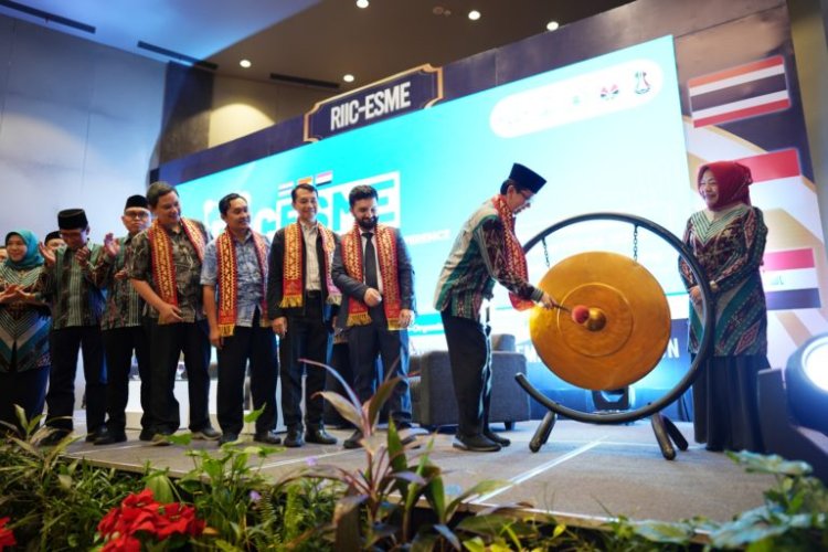 FTK UIN Raden Intan Sukses Gelar RIIC-ESME