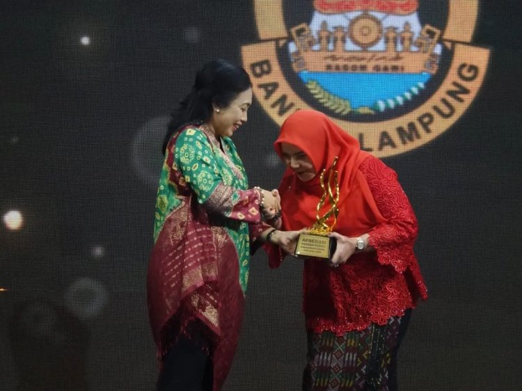 Pemkot Bandar Lampung Raih Penghargaan Kategori Daerah Peduli Penanganan Stunting dan Layak Anak