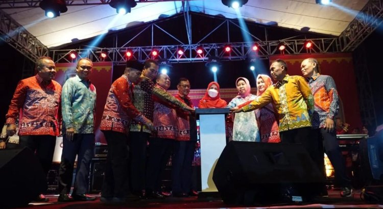 Walikota Eva Buka Begawi dan Bandar Lampung Expo 2023 