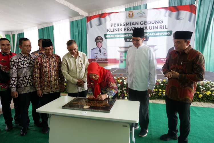 Walikota Eva Dwiana  Resmikan Gedung Baru Klinik Pratama UIN Raden Intan Lampung