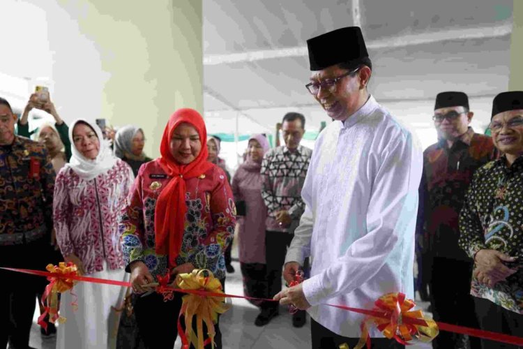 Walikota Eva Dwiana Resmikan Gedung Baru Klinik Pratama UIN Raden Intan Lampung