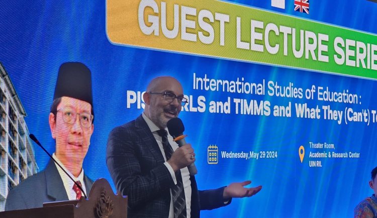 Bahas Pendidikan Internasional, UIN RIL Hadirkan Narasumber Prof. Daniel dari Queen’s University Belfast