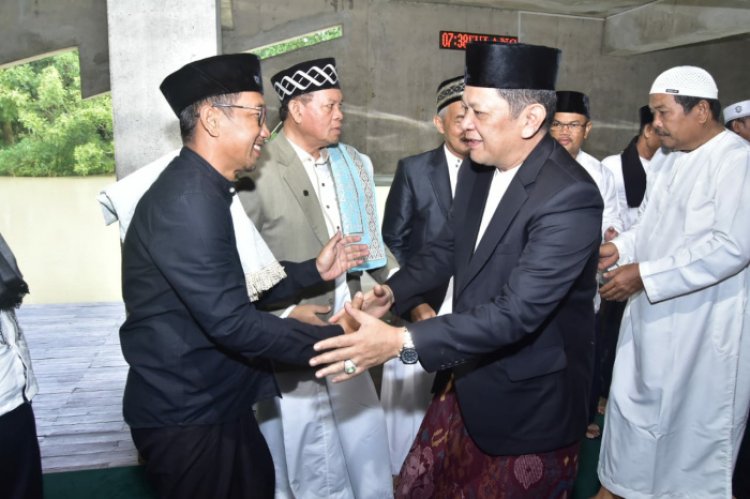 Firsada Bersama Keluarga Salat Idul Adha di Islamic Center Tubaba 