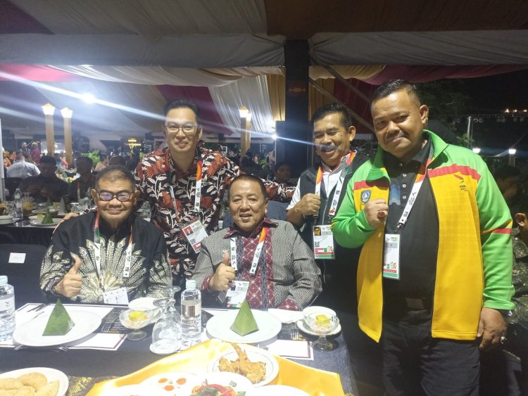 Ketua Umum Koni Arinal Djunaidi bersama Amalsyah Tarmizi Hadiri Gala dinner