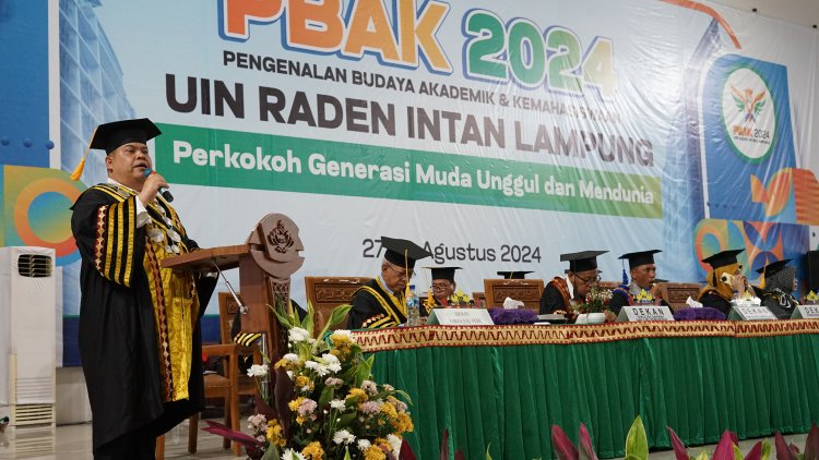 Kuliah Umum FDIK UIN RIL, KH Bisri Musthofa Role Model Pendakwah Moderat