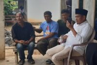 Regional Head PTPN I Regional 7, Tuhu Bangun, SEVP OP.  Wiyoso dan para manajer srrta kepala bagian berdisuki dgn masyarakat (okupan) lahan 75 kebun Rejosari, Natar, Lampung Selatan.