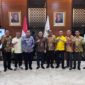 12 DPD Golkar Kabupaten yang siap mendukung Aprozi Alam sebagai Ketua Golkar Lampung ( poto Agung).