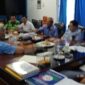 Ketua Harian KONI Lampung Amalsyah Tarmizi pimpin rapat pembahasan Porprov Lampung ( dok Humas).