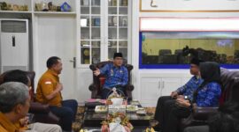 DPD IWO kota Metro saat audiensi dengan Walikota Metro Wahdi Siradjuddin, (dok Humas pemkot Metro).