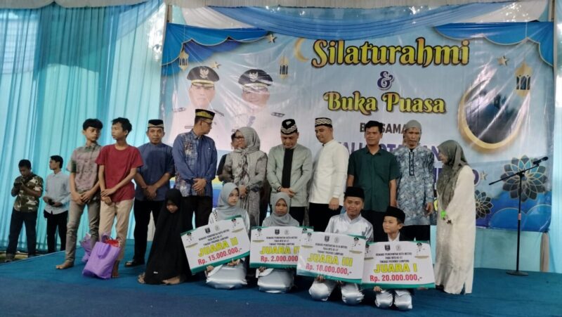Momen Buka puasa bersama di Rumah Dinas Walikota Metro (dok Diskominfo Pemkot Metro).