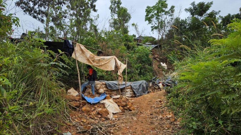 Poto: aktivitas tambang emas ilegal yang ditemukan di Bukit Jambi, Dusun 7, Desa Gunung Katun, Kecamatan Baradatu.(ist).