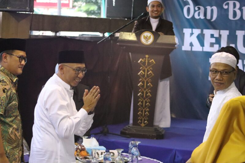 Gubernur Lampung Rahmat Mirzani Djausal, hadir di acara buka puasa bersama yang selenggarakan PWI Lampung ( dok PWI Lampung).