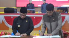 Ketua DPRD dan Penjabat Bupati resmi menandatangani perubahan KUA-PPAS 2024. foto ist