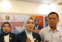 Poto: Ketua Persatuan Senam Indonesia (Persani) Provinsi Lampung masa bakti 2025–2029 Purnama Wulan Sari di diampuni kadispora Provinsi Lampung Desca Tama Paksi Moeda ( Dok  Humas KONI Lampung) .