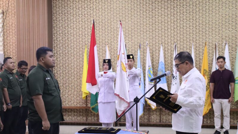 Wakil ketua 1 KONI Lampung Brigjen saat TNI (Purn) Amalsyah Tarmizi saat melantik pengurus KONI Pringsewu Pringsewu 2025–2029 (dok Humas KONI Lampung).