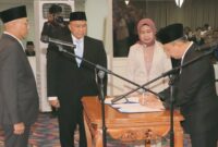 Gubernur Lampung Rahmat Mirzani Djausal resmi melantik Dr. Marindo Kurniawan, S.T., M.M.Sebagai Sekdaprov ( ist).