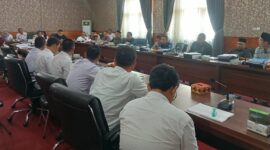 Badan Anggaran DPRD Lampung Selatan dan TAPD Lamsel Bahas Soal PPPk. foto. jJuwantoro)