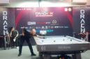 Salah satu peserta Turnamen 9 Ball Open Handicap yang di gelar rumah billyard Drachen (poto Liem).