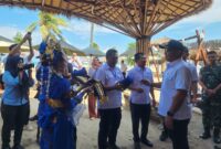 Wakil Bupati Lamsel Syaiful Anwar bersama Ketua HIPPI Yosef di acara Pelantikan Pengurus HIPPI Lamsel ( Poto Liem).