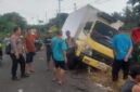 Ipda Dani Saat menolong truk bermuatan sembako yang terperosok di tanjakan Jalan Pesisir, Desa Maja, Kecamatan Kalianda.
