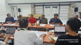 Poto: Panitia Pelaksana Kongres Persatuan PWI 2025 saat menggelar rapat (ist).