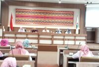 Sekretraris Dinas Pendidikan Lampung Selatan Cahyadi tengah memberikan sambutan dalam kegiatan Pengembangan PAUD -HI, Rabu, 6 Agustus 2025. (Foto.Juwantoro)