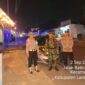 Kapolsek Kalianda Iptu Sulyadi bersama TNI saat melakukan Patroli Malam hari. (Dok Serambi Lampung.com).