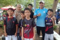 Poto: Wakil Bupati Syaiful Anwar Poto Bersama Atlet yang ikut  kejuaraan Olahraga Tingkat Pelajar se-Kabupaten Lampung Selatan (ist).