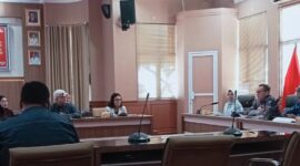 Staf Ahli Bupati Bidang Keuangan Lampung Selatan Achmad Herry, pimpin rapat TKKSD. (Foto.Juwantoro)