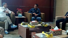 Poto: Ketua PWI Lampung Bersama Pimpinan BI saat melakukan silaturahmi ( dok PWI Lampung).