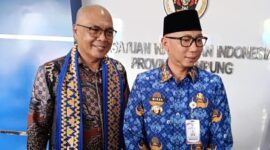 Ketua PWI Pusat Munir Bersama Gubernur Lampung Rahmat Mirzani Djausal 