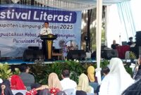 Bupati Lampung Selatan Radityo Egi Pratama membuka Festival Literasi, Rabu, 26 November 2025. (Foto.Juwantoro)