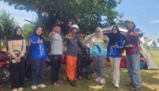 Poto: Para atlet Paramotor Lampung bersama pelatih dan ketua Pengprov ( poto muslim).