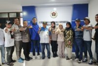 Poto: Jajaran PWi Lampung dan Humas Polda saat kunjungan Ke Sekretariat PWI Lampung ( dok PWI Lampung).