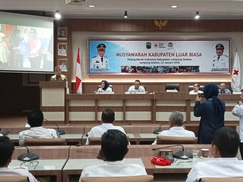 Wakil Bupati Lampung Selatan M.Syaiful Anwar membuka Muskablub PMI Lamsel. (Foto.Juwantoro)