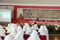 Para jamaah haji tengah mengikut manasik haji yang dilaksanakan Kantor Kementerian Haji dan Umrah Lampung Selatan, Selasa, 3 Februari 2026. (Foto.Juwantoro)