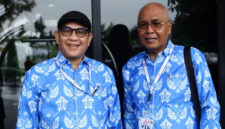 Poto: Ketua PWI Pusat Akhmad Munir dan Sekretaris Jenderal PWI Pusat.Zulmansyah Sekedang 
(dok PWI pusat)