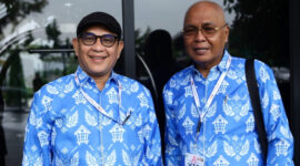 Poto: Ketua PWI Pusat Akhmad Munir dan Sekretaris Jenderal PWI Pusat.Zulmansyah Sekedang 
(dok PWI pusat)