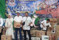 Poto:  Momen Pembagian Doorprize Bukber PT Kencana Intan Metalindo (lim)